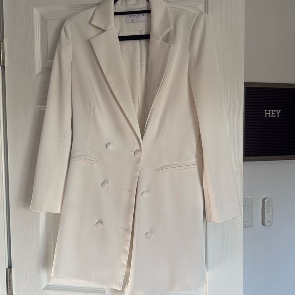 Lucy Paris - White Oversized Dress or Blazer - Beautiful Button Down - Size S